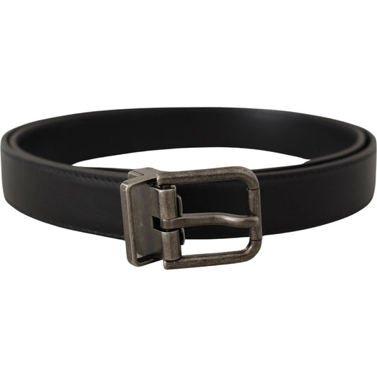 Dolce & Gabbana Black Plain Leather Vintage Logo Metal Buckle Belt1728,67345645728,85 cm / 34 Inches,Accessories,Belts - Accessories,Belts - Men - Accessories,Black,Dolce & Gabbana,Material: Leather,Men,Men - Accessories,New with tags,Regular Belts - Belt