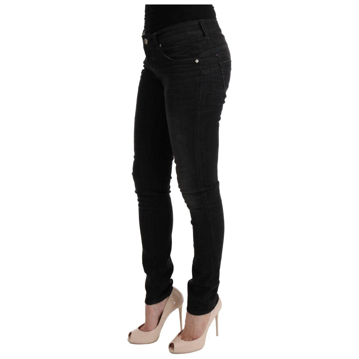 بنطلون جينز قطني أسود بقصّة Slim Fit من Acht Chic