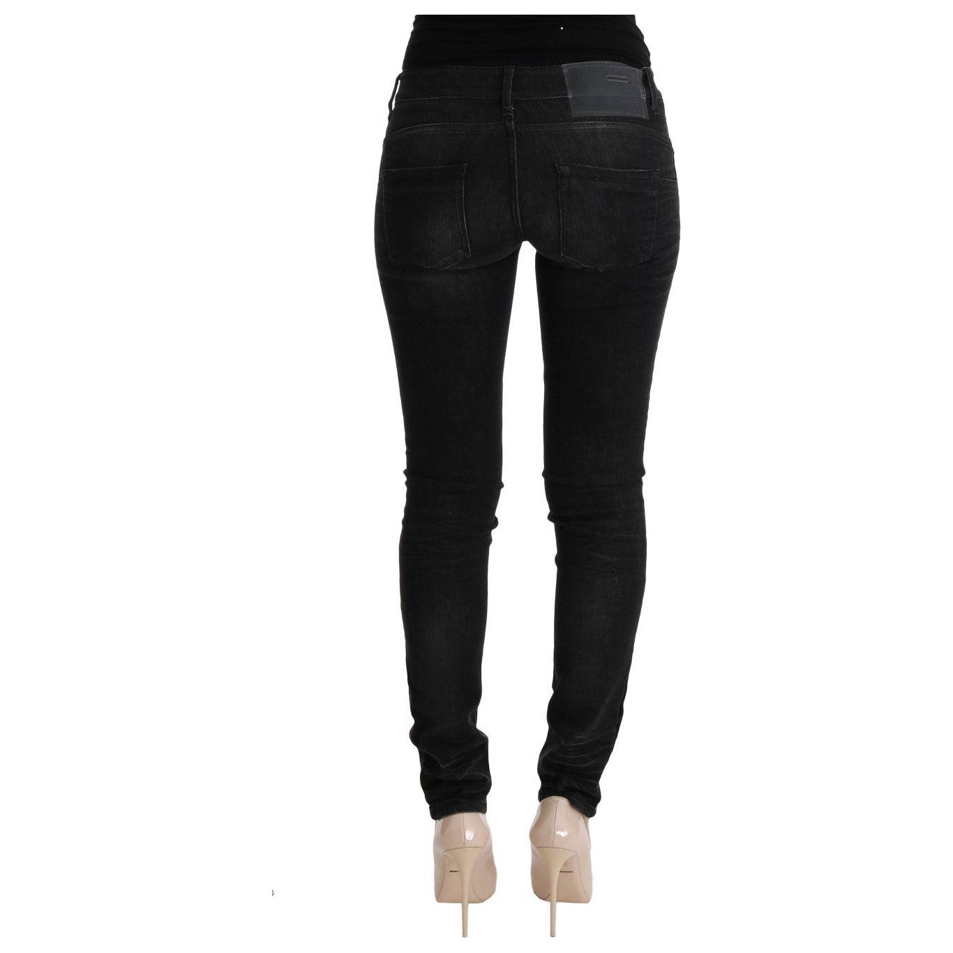 بنطلون جينز قطني أسود بقصّة Slim Fit من Acht Chic