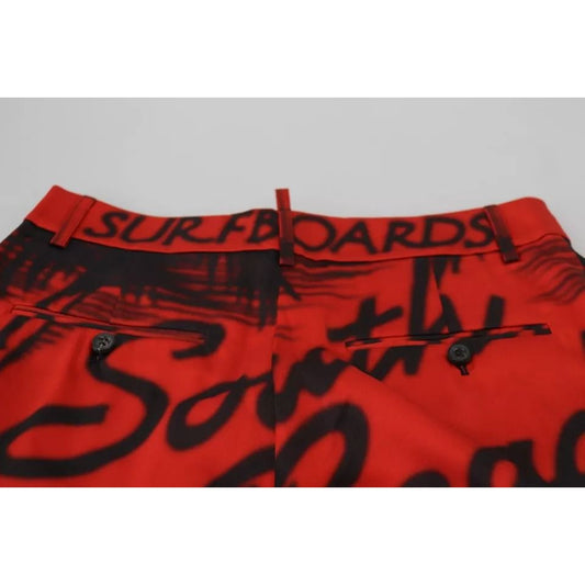 بنطلون قصير واسع الساق بخصر مرتفع من Dsquared² باللون الأحمر